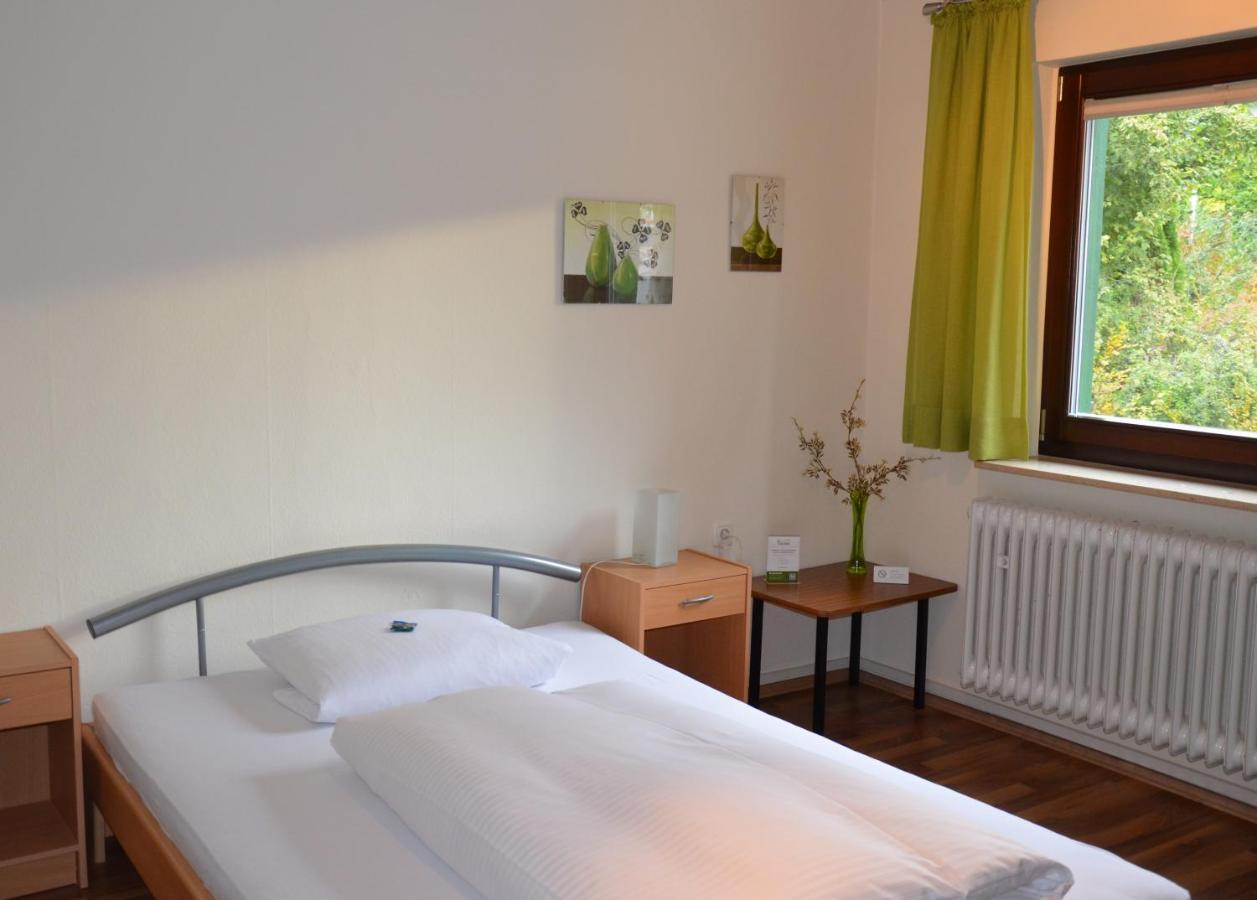 Hotel Landgasthof Wallburg Eltmann Екстериор снимка